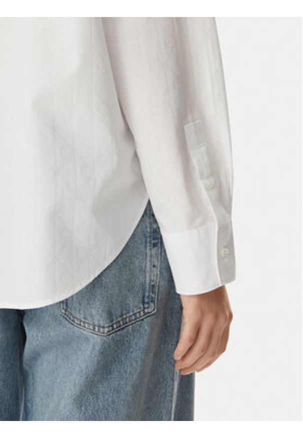Calvin Klein Jeans Koszula LV047G126G Biały Relaxed Fit. Kolor: biały. Materiał: bawełna