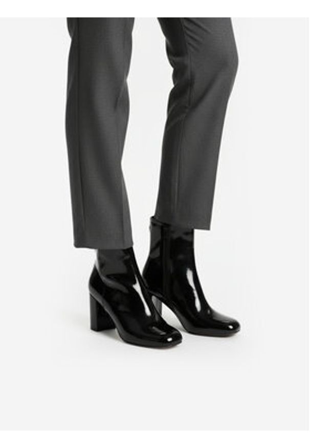 Nine West Botki CEO-TALA-01 Czarny. Kolor: czarny. Materiał: materiał