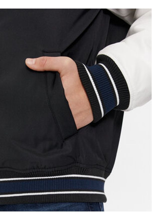 Tommy Jeans Kurtka bomber Letterman DM0DM17880 Czarny Regular Fit. Kolor: czarny. Materiał: syntetyk