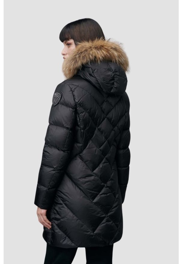 Blauer USA - BLAUER Czarna damska kurtka Althea Raincoat Long Jackets. Kolor: czarny. Materiał: puch, poliamid. Styl: elegancki