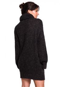 Polskie swetry - Długi ciepły sweter tunika z wysokim golfem. Okazja: na co dzień. Typ kołnierza: golf. Materiał: materiał, wełna, poliakryl, dzianina. Długość rękawa: długi rękaw. Długość: długie. Styl: casual, elegancki #2