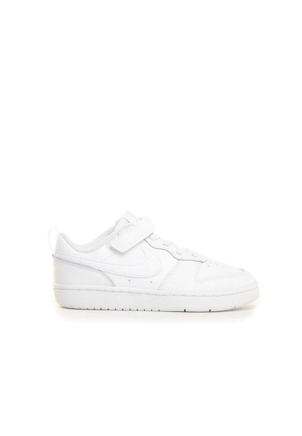 Nike - Buty na co dzień dziecięce NIKE COURT BOROUGH LOW na rzepy skóra. Okazja: na co dzień. Zapięcie: rzepy. Kolor: biały. Materiał: skóra. Model: Nike Court. Sport: turystyka piesza
