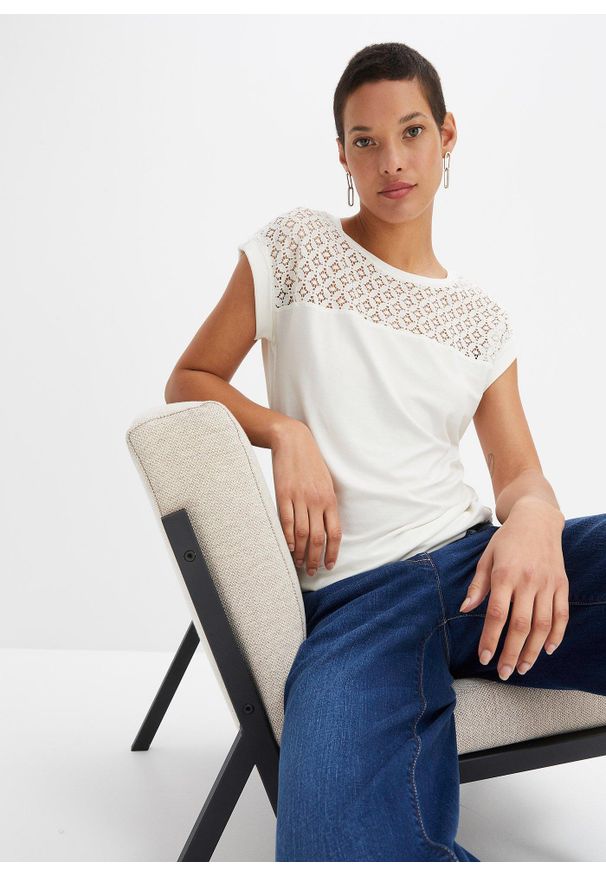 bonprix - T-shirt z miękkiej mieszanki wiskozy. Kolor: biały. Materiał: wiskoza, koronka. Wzór: koronka