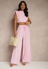 Renee - Różowe Szerokie Spodnie High Waist z Gumką w Talii Ilnena. Okazja: na co dzień, na spotkanie biznesowe, na spacer. Stan: podwyższony. Kolor: różowy. Materiał: materiał, wiskoza. Sezon: lato. Styl: biznesowy, elegancki, casual #3