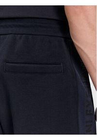 Armani Exchange Szorty sportowe 3DZSLA ZJLGZ 1583 Granatowy Regular Fit. Kolor: niebieski. Materiał: bawełna, syntetyk. Styl: sportowy #5