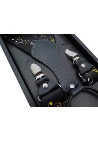 Modini - Czarne szelki męskie w białe i żółte nuty SZ122. Kolor: wielokolorowy, czarny, biały, żółty. Materiał: skóra, guma #1