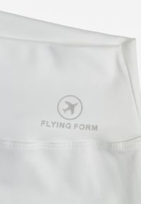 Renee - Białe Szorty Kolarki High Waist Marerila. Okazja: na co dzień. Stan: podwyższony. Kolor: biały. Długość: krótkie. Styl: sportowy, casual #4