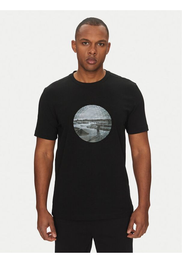 BOSS T-Shirt Graphic Heritage 50537847 Czarny Regular Fit. Kolor: czarny. Materiał: bawełna