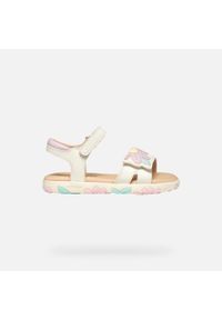 Sandały Geox Model J Sandal Haiti Girl Kolor Biały. Kolor: biały, różowy, wielokolorowy. Materiał: syntetyk. Sezon: lato