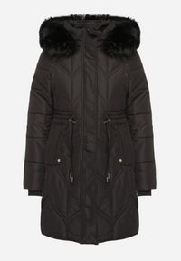 Born2be - Czarna Kurtka Pikowana o Długim Kroju z Kapturem z Futrem Ściągana w Talii Mazilie. Typ kołnierza: kaptur. Kolor: czarny. Materiał: futro. Długość rękawa: długi rękaw. Długość: długie. Styl: elegancki #4