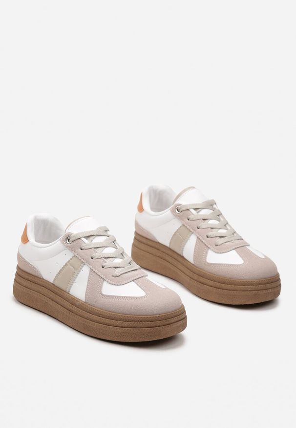 Renee - Beżowo-Białe Sneakersy na Grubej Podeszwie z Ozdobnymi Przeszyciami Ysdole. Kolor: beżowy. Materiał: materiał. Obcas: na platformie