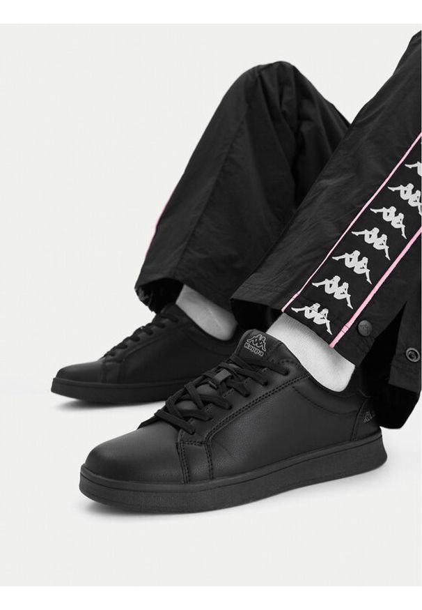 Kappa Sneakersy CEO-MP87-26146 Czarny. Kolor: czarny. Materiał: skóra