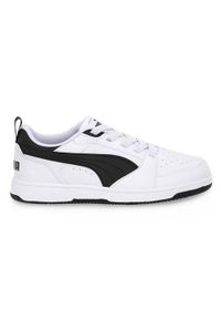 Buty do chodzenia dla dzieci Puma 04 Rebound V6 Low. Zapięcie: sznurówki. Kolor: biały. Materiał: guma, syntetyk, tkanina, materiał. Szerokość cholewki: normalna. Sport: turystyka piesza