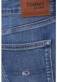 Tommy Jeans jeansy Nora damskie medium waist. Kolor: niebieski #4