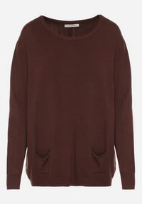 Born2be - Brązowy Sweter z Kaszmirem i Ozdobnymi Kieszeniami Sanarea. Okazja: na spacer, na co dzień. Kolor: brązowy. Materiał: kaszmir. Długość rękawa: długi rękaw. Długość: długie. Styl: klasyczny, casual, elegancki #7