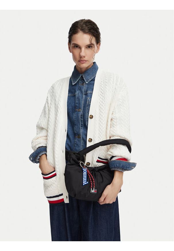 Tommy Jeans Torebka Tjw Icon Charms Shoulder Bag AW0AW18780 Czarny. Kolor: czarny