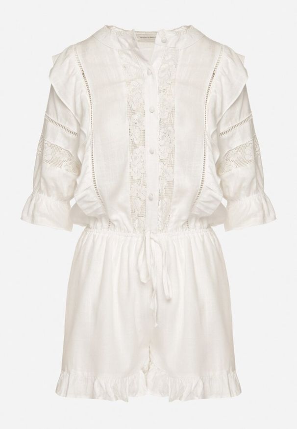 Born2be - Biały Kombinezon z Lnu i Wiskozy w Stylu Boho z Falbankami i Koronką Linalisse. Okazja: na co dzień. Kolor: biały. Materiał: wiskoza, len, koronka. Wzór: koronka. Styl: boho