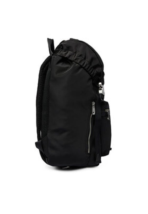 Guess Plecak HMBENY P6311 Czarny. Kolor: czarny. Materiał: materiał