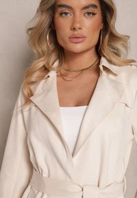 Renee - Kremowy Płaszcz Usinlenne. Okazja: na co dzień. Kolor: beżowy. Długość rękawa: długi rękaw. Długość: długie. Styl: casual