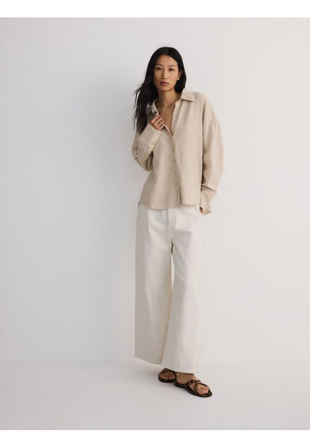 Reserved - Jeansy culotte - kremowy. Kolor: kremowy