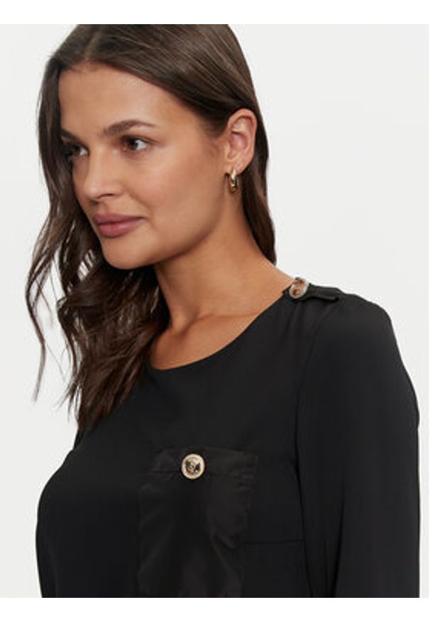 Rinascimento Bluzka CFC0119904003 Czarny Regular Fit. Kolor: czarny. Materiał: syntetyk