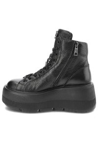 Czarne Sneakersy Carinii Damskie Buty Na Platformie. Kolor: czarny. Materiał: jeans, skóra. Obcas: na platformie. Styl: elegancki. Wysokość obcasa: średni
