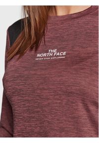 The North Face Koszulka techniczna NF0A7Z9S Bordowy Regular Fit. Kolor: czerwony. Materiał: syntetyk