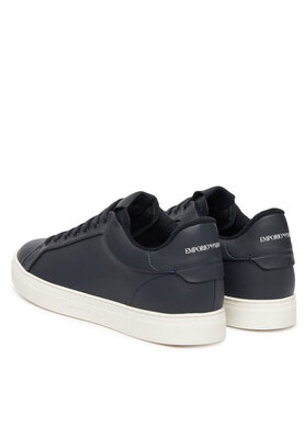 Emporio Armani Sneakersy EM003844 AF20004 U8139 Granatowy. Kolor: niebieski. Materiał: skóra