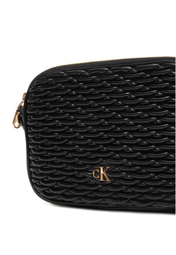 Calvin Klein Torebka LV04F3279G Czarny. Kolor: czarny. Materiał: skórzane