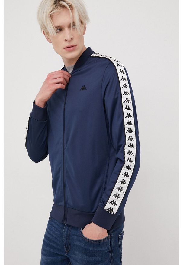 Kappa bluza męska kolor granatowy z aplikacją. Okazja: na co dzień. Kolor: niebieski. Wzór: aplikacja. Styl: casual