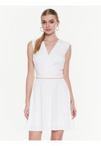 Marciano Guess Sukienka codzienna Nausica 3GGK33 9630Z Biały Regular Fit. Okazja: na co dzień. Kolor: biały. Materiał: syntetyk. Typ sukienki: proste. Styl: casual