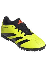 Adidas - Buty piłkarskie adidas Predator Club L Tf Jr IG5436 żółte. Zapięcie: sznurówki. Kolor: żółty. Materiał: syntetyk, guma. Sport: piłka nożna #2