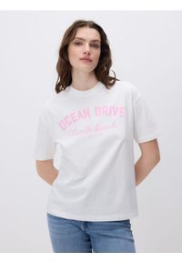 Reserved - T-shirt z nadrukiem - złamana biel. Materiał: bawełna. Wzór: nadruk