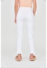 7 FOR ALL MANKIND Białe jeansy damskie Roxanne Ankle. Kolor: biały. Styl: vintage #6