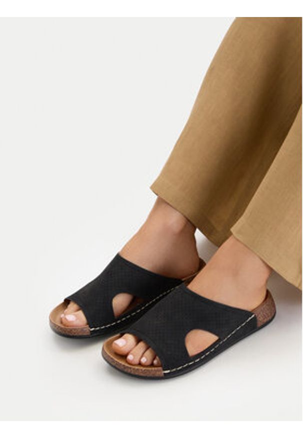 Go Soft Klapki CEO-W25701 Czarny. Kolor: czarny. Materiał: materiał