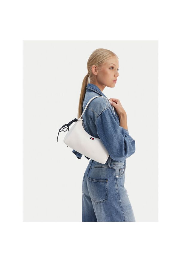 Torebka Tommy Jeans. Kolor: biały