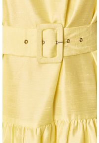 Vero Moda - Sukienka. Okazja: na co dzień. Kolor: żółty. Materiał: tkanina, poliester. Wzór: gładki. Typ sukienki: proste, oversize. Styl: casual. Długość: mini #5