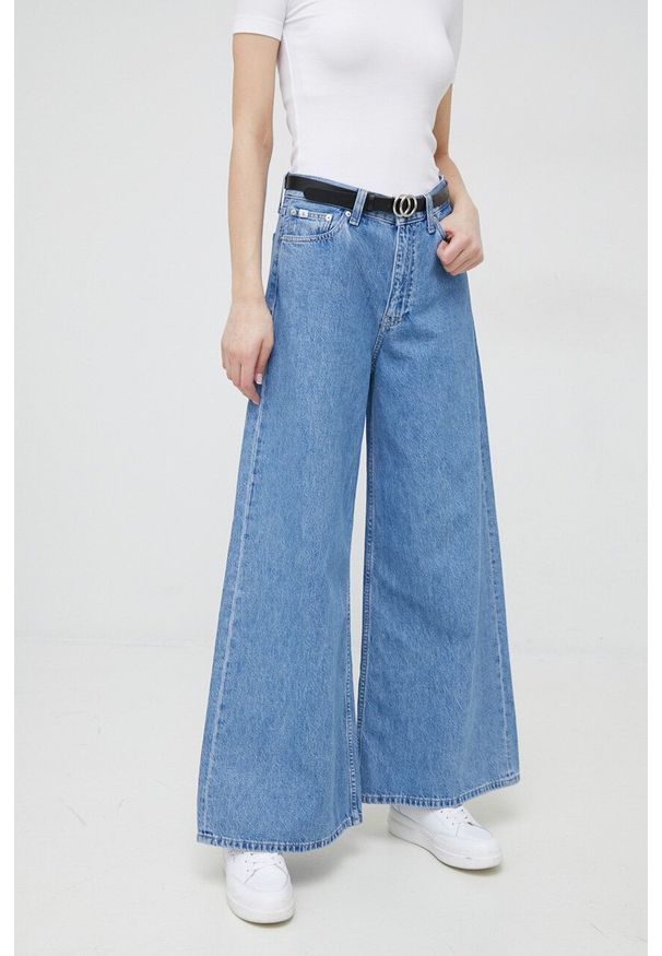 Calvin Klein Jeans jeansy Low Rise Loose damskie high waist. Stan: podwyższony. Kolor: niebieski