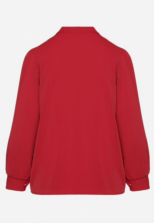 Born2be - Czerwona Bluzka z Bufiastymi Rękawami i Wiązaniem przy Szyi Gonithra. Okazja: na co dzień. Kolor: czerwony. Materiał: jeans. Styl: klasyczny, casual