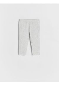 Reserved - Bawełniane legginsy - jasnoszary. Kolor: szary. Materiał: bawełna. Długość: krótkie