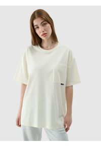 4f - 4F T-shirt oversize gładki uniseks - beżowy S. Okazja: na co dzień. Kolor: beżowy. Materiał: dzianina, bawełna, jersey. Długość rękawa: krótki rękaw. Długość: krótkie. Wzór: gładki. Styl: klasyczny, sportowy, casual