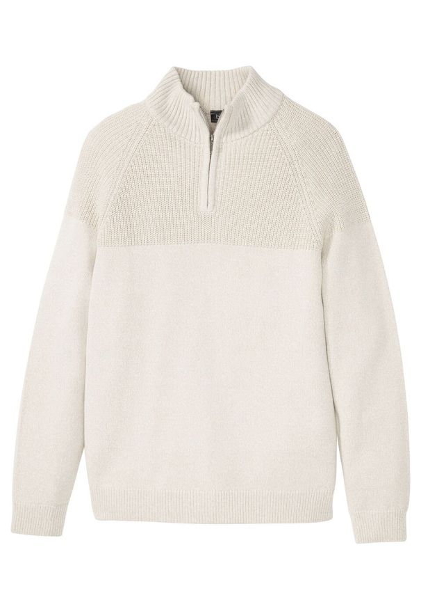 Sweter w wygodnym fasonie ze stójką bonprix beżowy melanż. Typ kołnierza: kołnierzyk stójkowy. Kolor: beżowy. Wzór: melanż