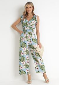 Born2be - Jasnoniebieski Bawełniany Kombinezon z Długimi Nogawkami w Kwiatowy Wzór Daina. Okazja: na spacer. Kolor: niebieski. Materiał: bawełna. Długość: długie. Wzór: kwiaty. Sezon: lato. Styl: elegancki, street #1