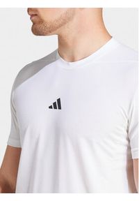 Adidas - adidas Koszulka techniczna Designed for Training IS3808 Biały Slim Fit. Kolor: biały. Materiał: syntetyk #7