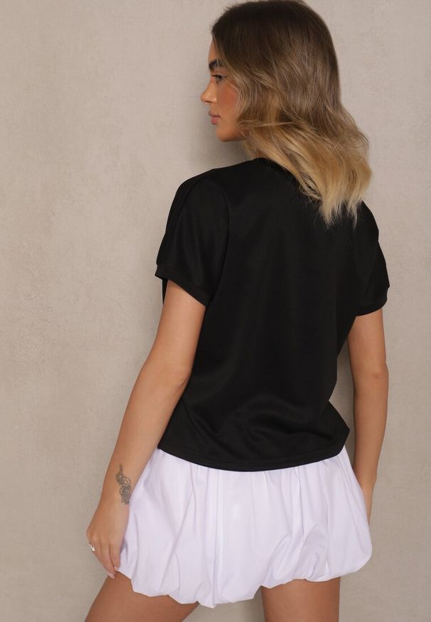 Renee - Czarny T-shirt z Nadrukiem Napisu Dezerine. Okazja: na co dzień. Kolor: czarny. Materiał: jeans. Wzór: napisy, nadruk. Styl: klasyczny, casual