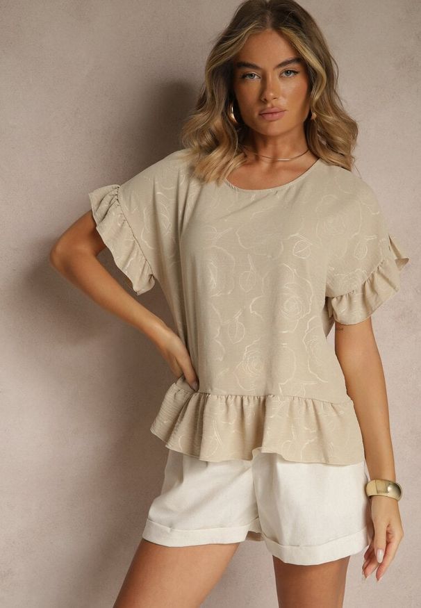 Renee - Beżowa Bluzka Oversize Ozdobiona Falbanami Liriele. Okazja: na co dzień. Kolor: beżowy. Materiał: jeans. Wzór: aplikacja. Styl: casual