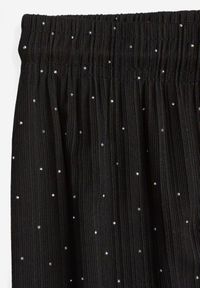 Born2be - Czarne Szerokie Spodnie z Bawełną Zdobione Cyrkoniami Azilene. Okazja: na co dzień. Stan: podwyższony. Kolor: czarny. Materiał: bawełna. Wzór: aplikacja. Styl: casual, klasyczny #2