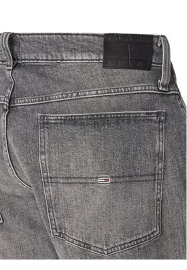Tommy Jeans Szorty jeansowe Ronnie DM0DM20946 Szary Slim Fit. Kolor: szary. Materiał: bawełna