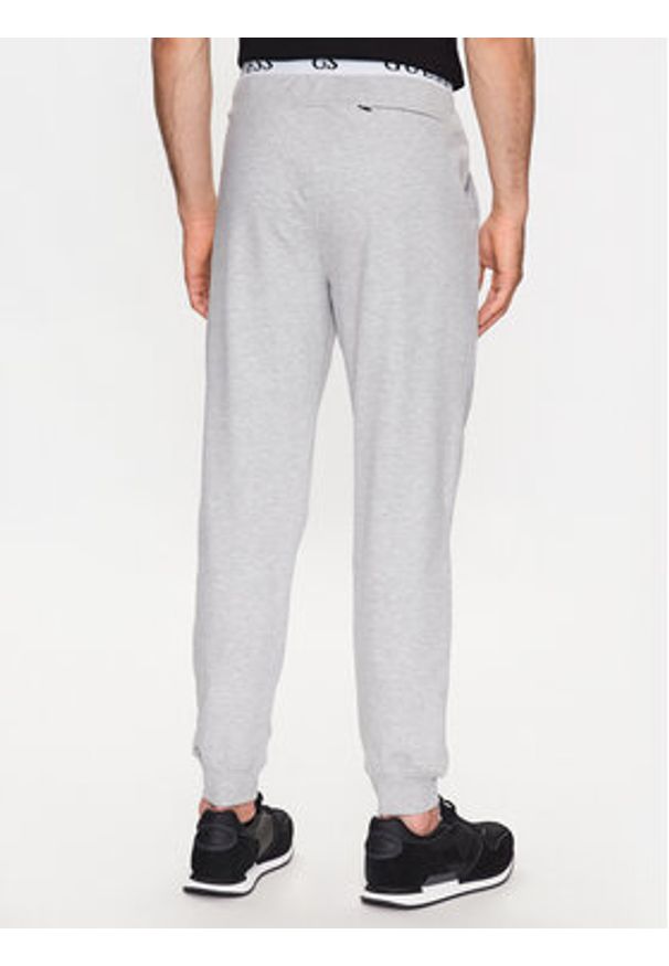 Guess Joggery U3YB00 KBS91 Szary Regular Fit. Kolor: szary. Materiał: bawełna