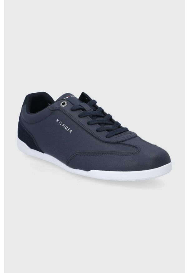 TOMMY HILFIGER - Tommy Hilfiger buty skórzane kolor granatowy. Nosek buta: okrągły. Zapięcie: sznurówki. Kolor: niebieski. Materiał: skóra. Obcas: na obcasie. Wysokość obcasa: niski